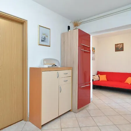 Apartment With A Parking Space Valbandon, - 19663 *